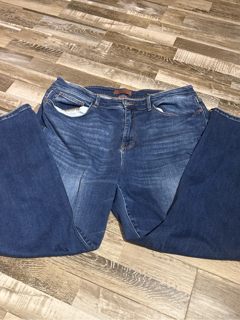 Judy Blue Dark Wash Straight Leg Jeans